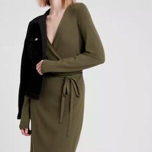 NWT BANANA REPUBLIC SIZE XS Women's WRAP DRESS (GREEN)
